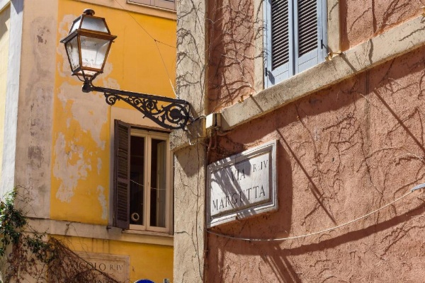 Apartment Margutta Center image 10